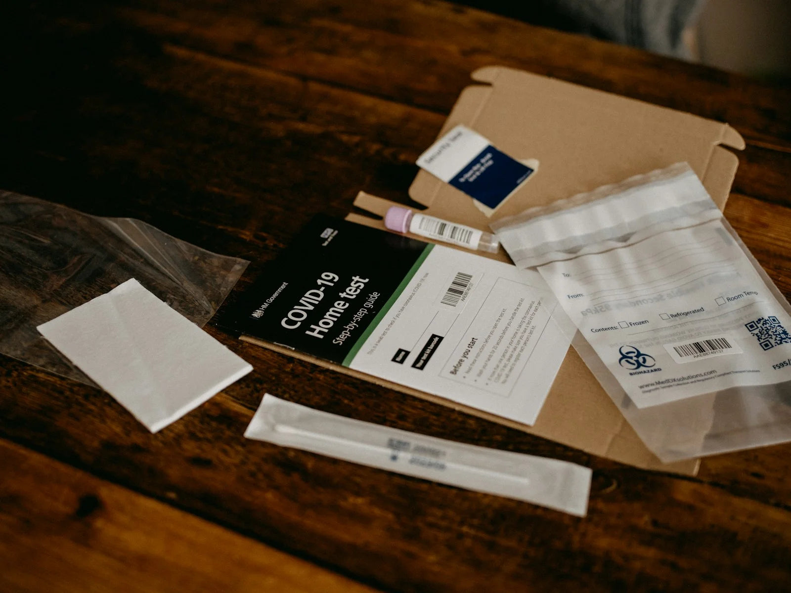 Research Peptides Side Effects UK: Full 2026 Safety & Legal Guide